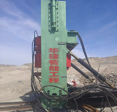 江蘇抽水蓄能電站總計1588米，直徑···